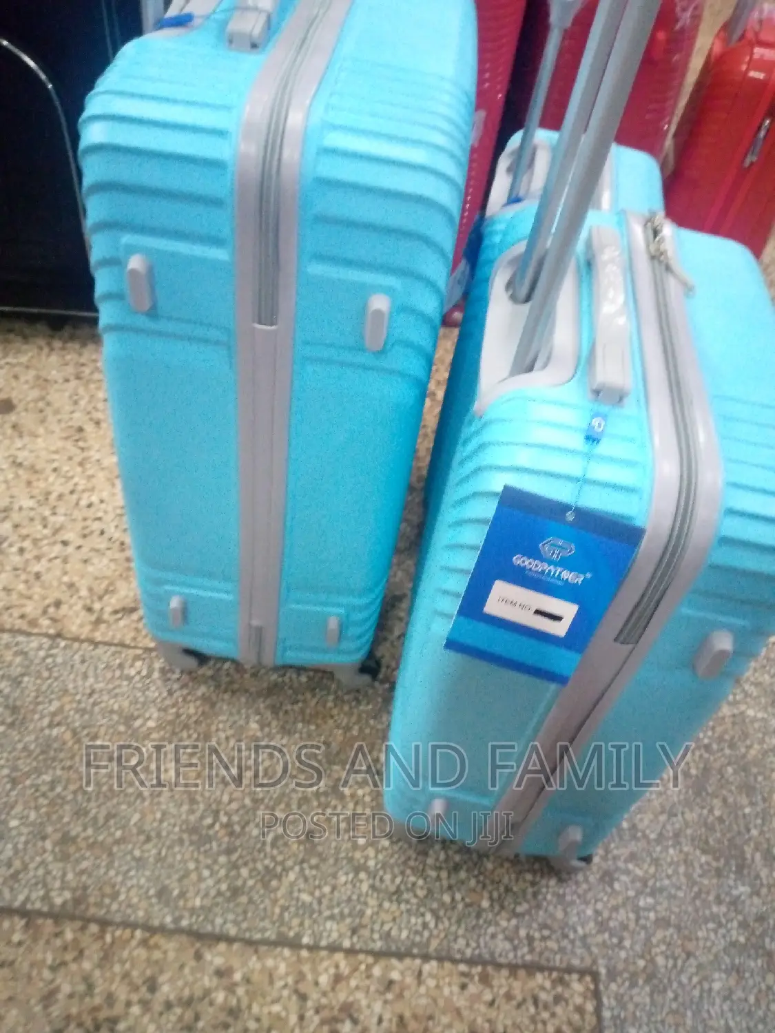 Nice Travel Suit Case Medium