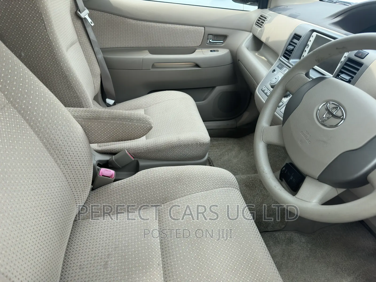 Toyota Raum 1.5 AWD 2010 Beige