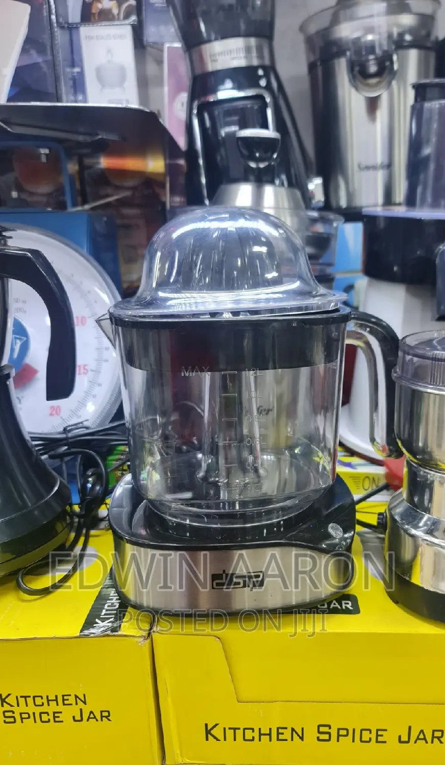 Electric Citrus Juicer 1.2L Capacity