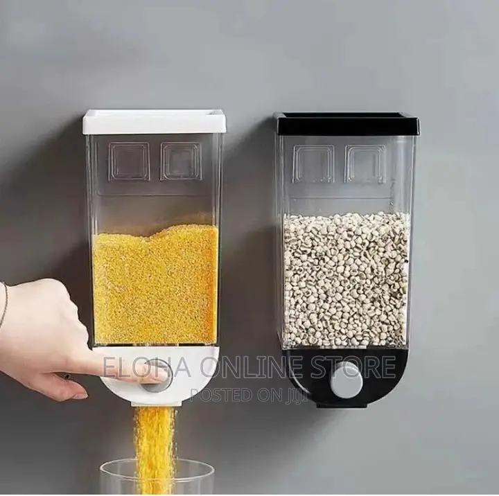 Multifunctional Food Dispenser Storage Container