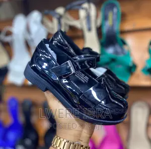 Photo - Classic Trending Children's Sheos