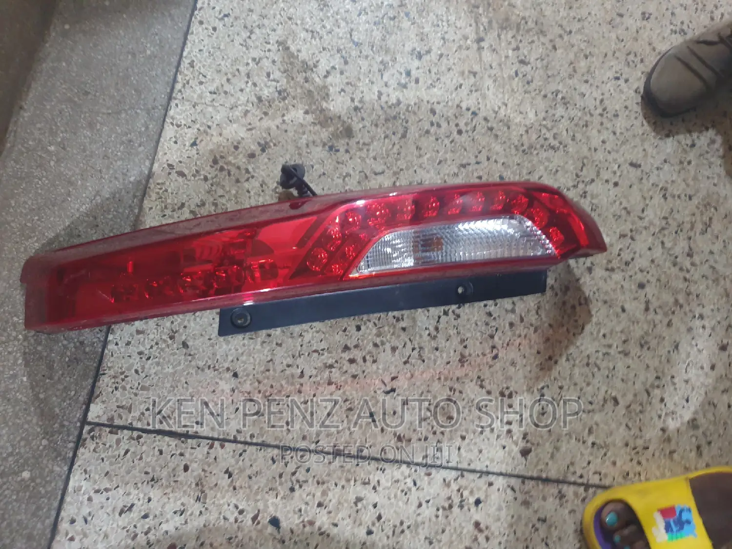 Nissan X Trail 2008 - 2013 Taillamps