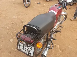 Bajaj Boxer 2019 Red