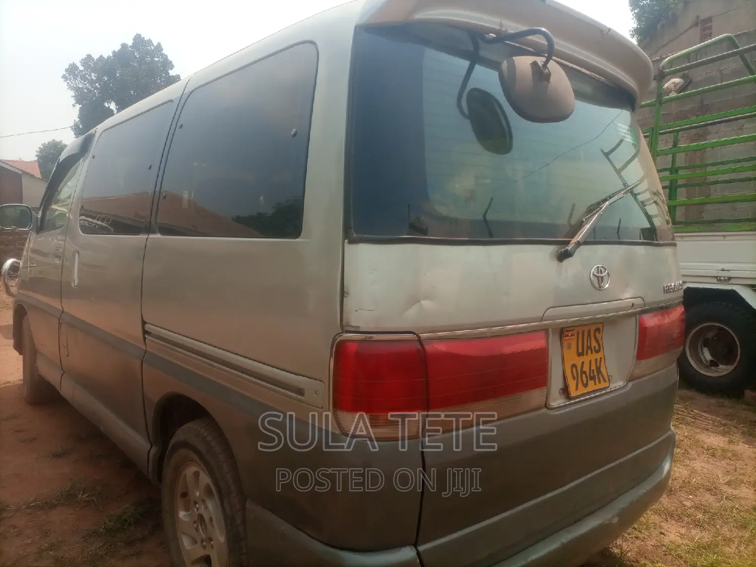 Toyota Regius 1998 Grey
