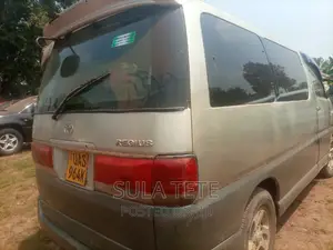 Toyota Regius 1998 Grey