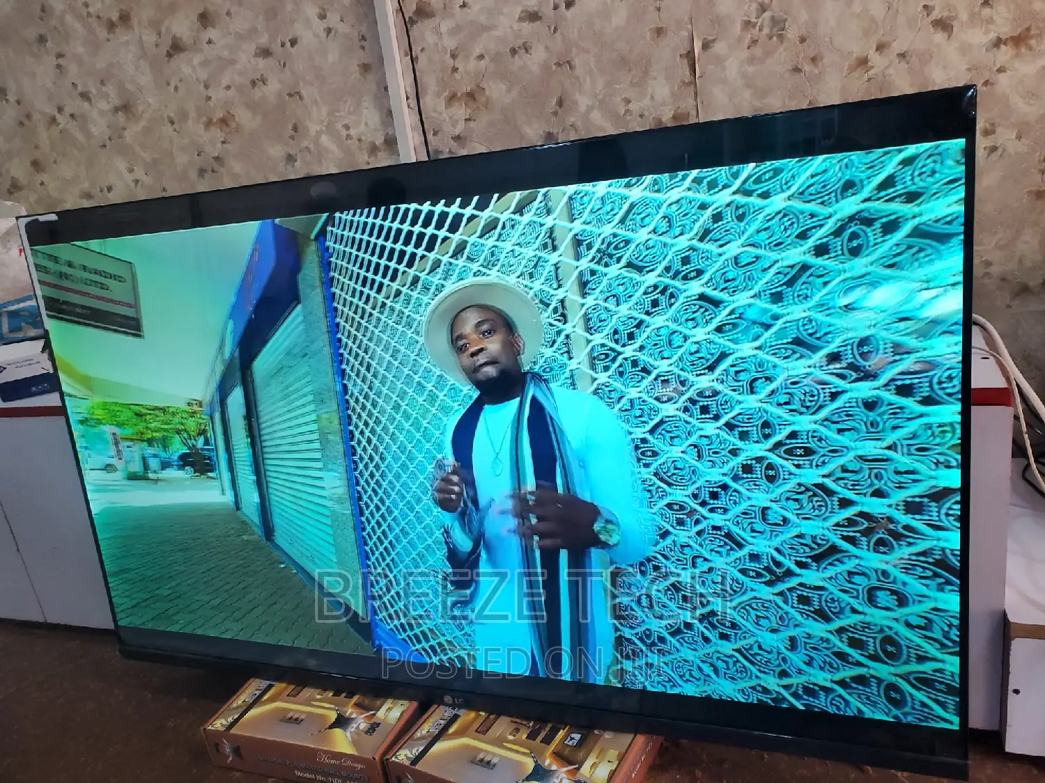 LED LG Smart 60"Inch TV