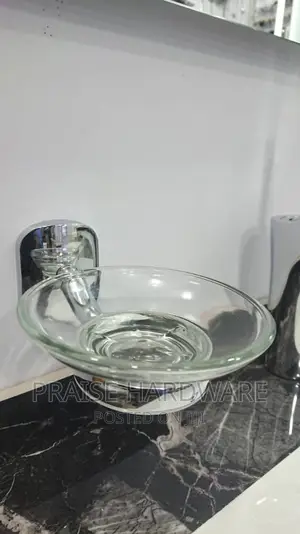 Glass Wall Soap Dish