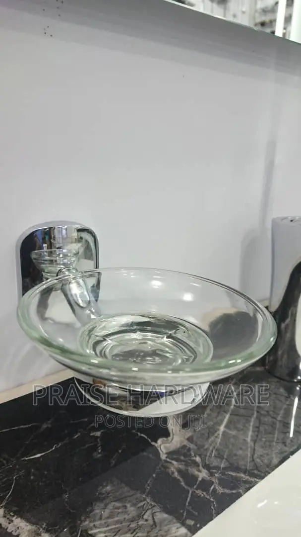Glass Wall Soap Dish