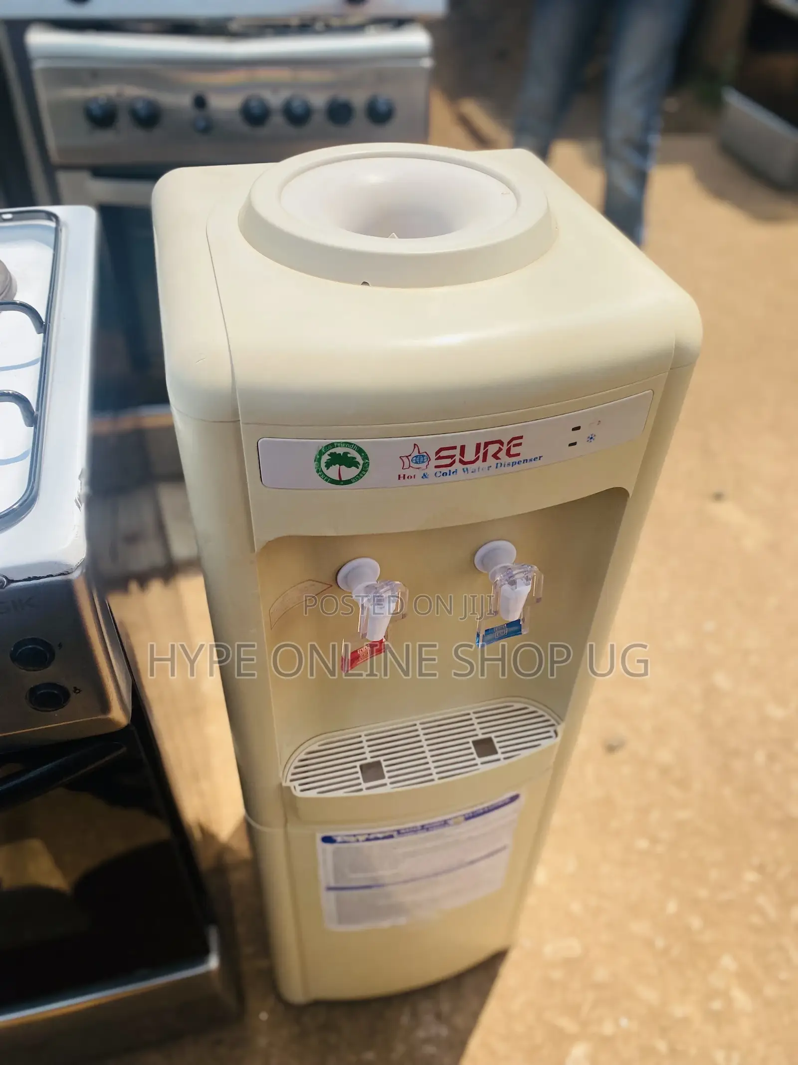 Hot and Cold Water Dispenser