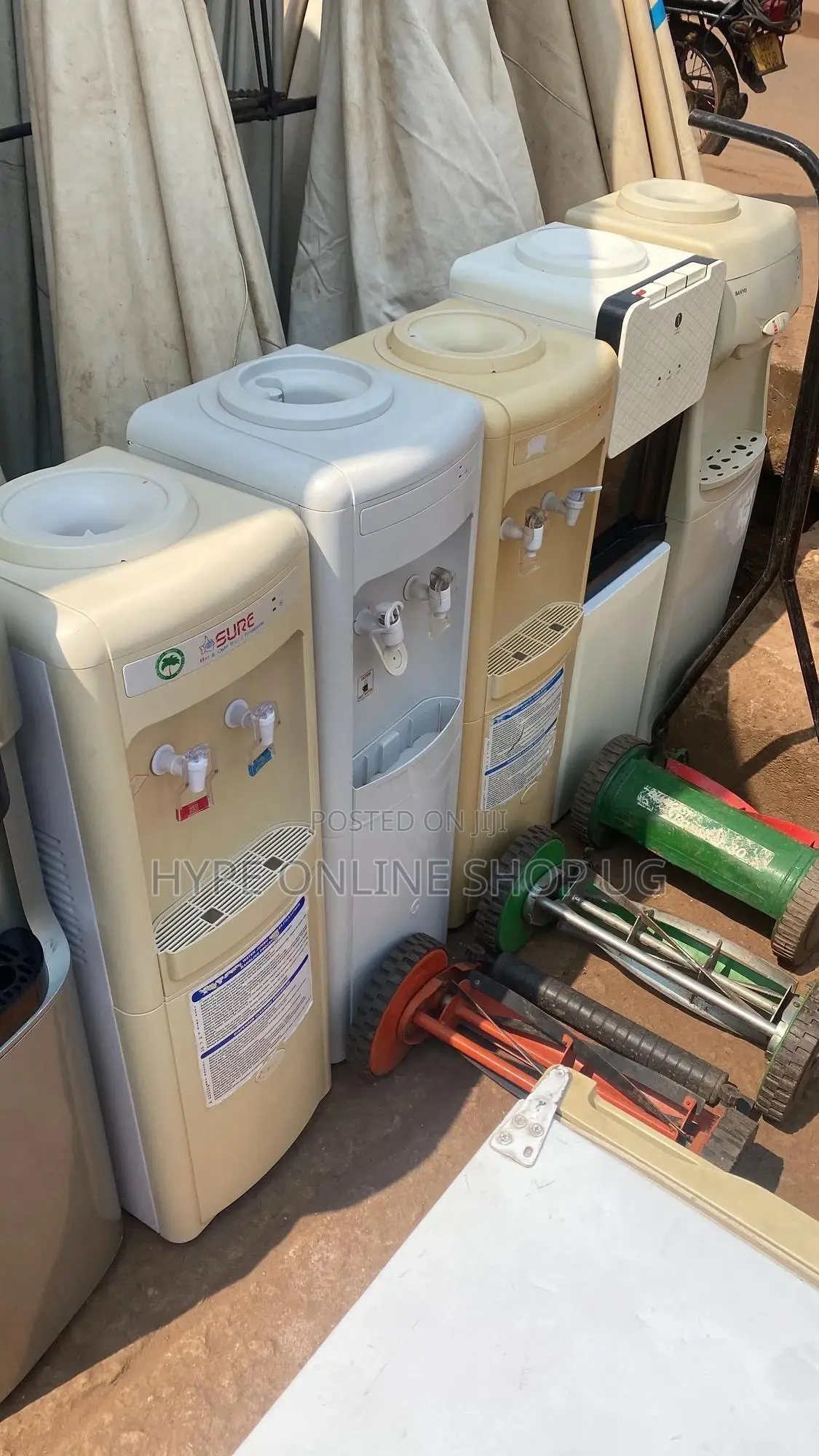 Hot and Cold Water Dispenser