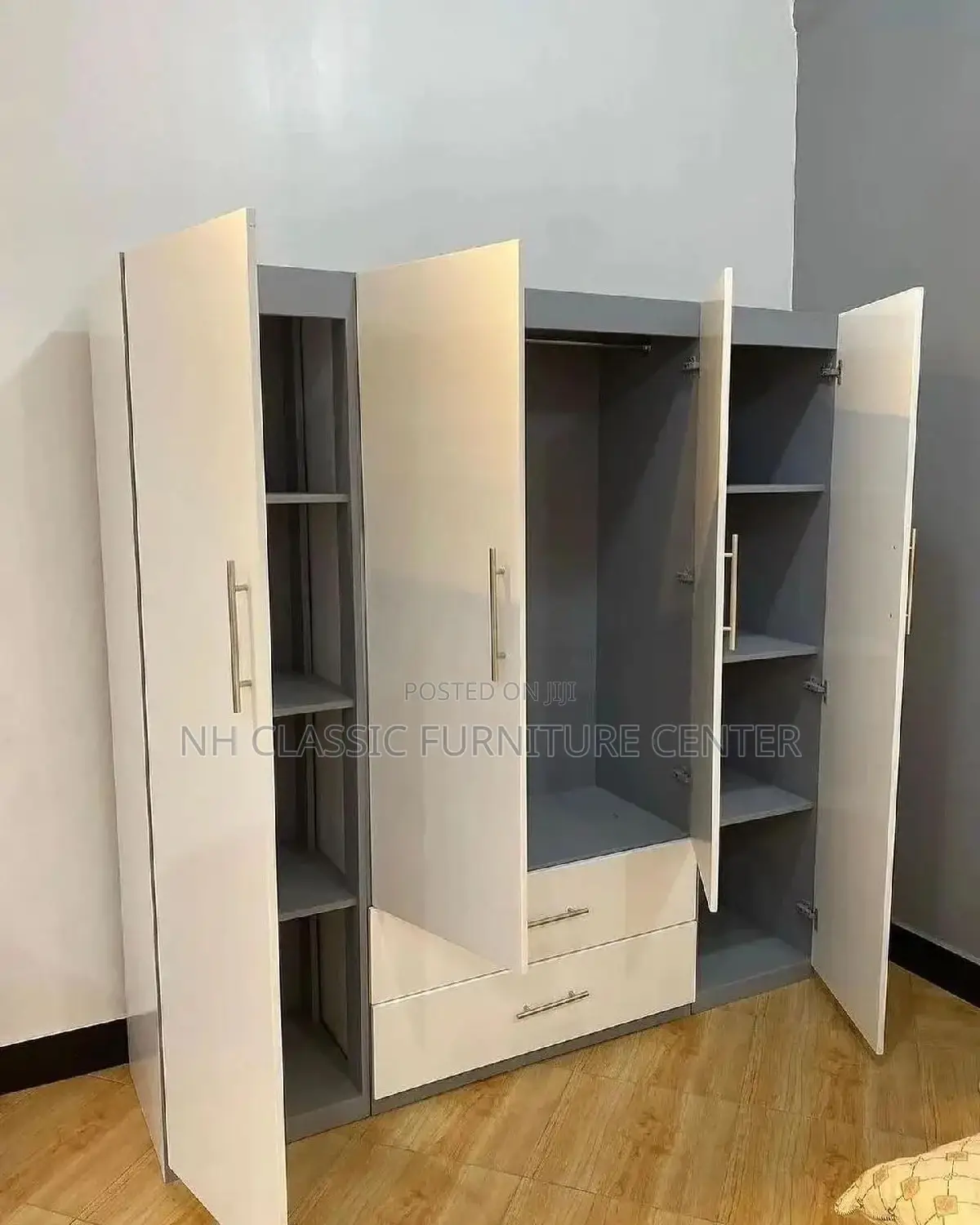 Wardrobe/ Wardrobe/ Wardrobe/ Wardrobe