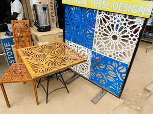 All Kinds of Designed Tables en Chairs
