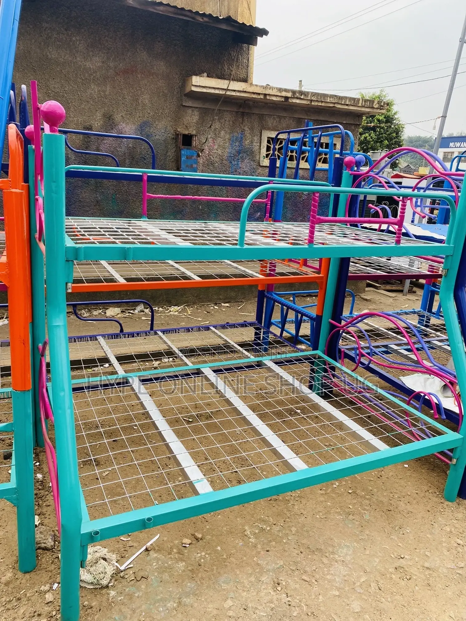 Decker Beds