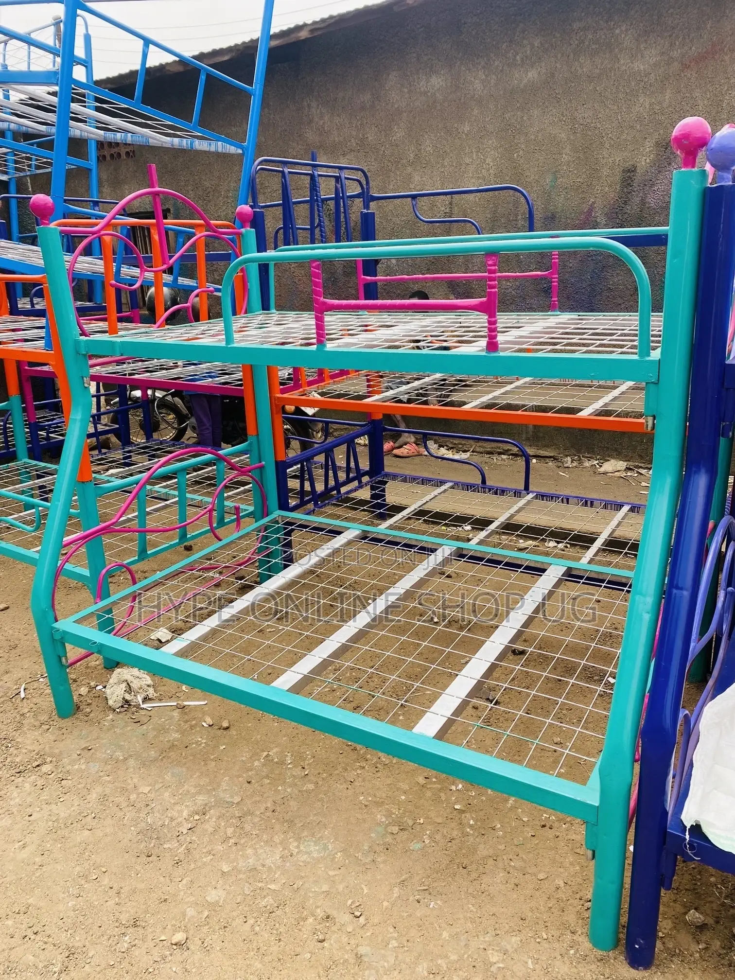 Decker Beds