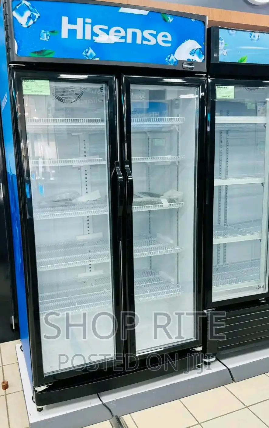 Hisense Chiller Display Refrigerator 810liters.
