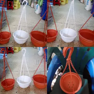 Plastic Hanging Flower Pots