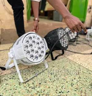 Power Can LED Lights Power 240volts Signal Stage/Disco Light