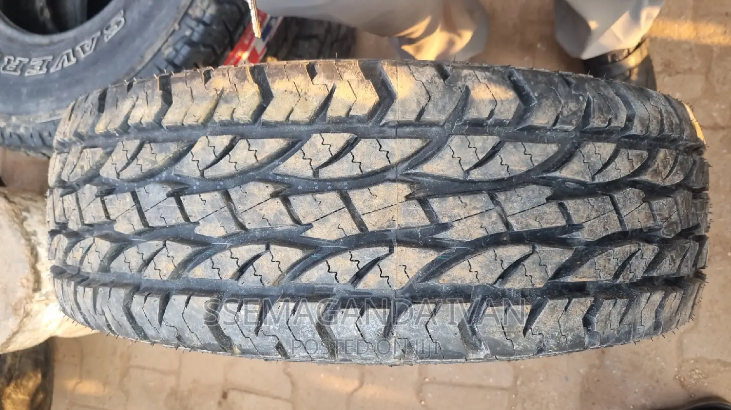 31x10.5r15 Gt Savero Made in Indonesia