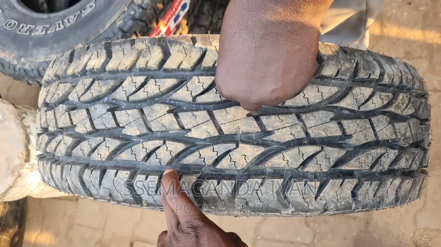 31x10.5r15 Gt Savero Made in Indonesia