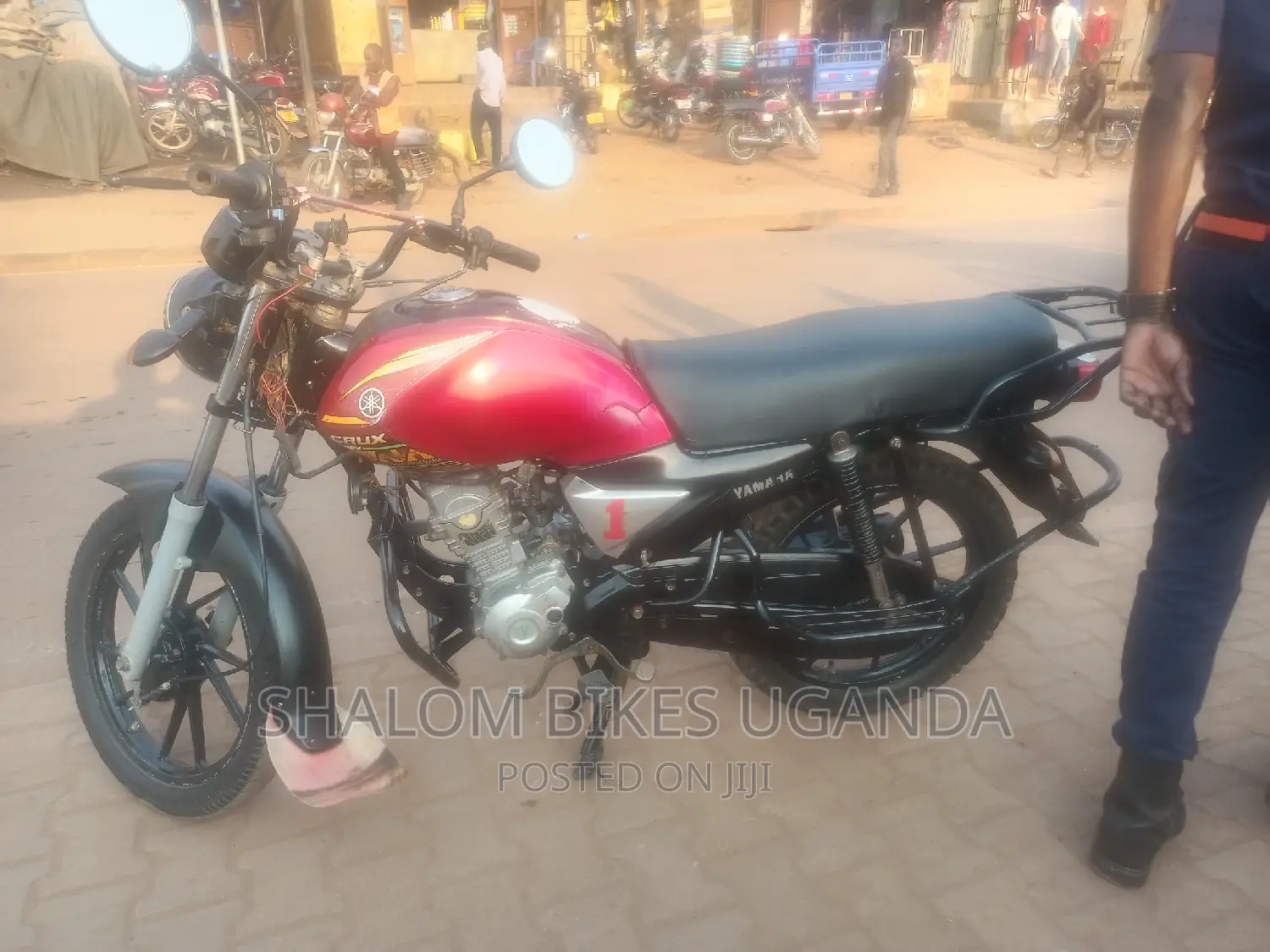 Yamaha Crux 2020 Red