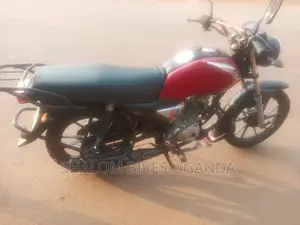 Yamaha Crux 2020 Red