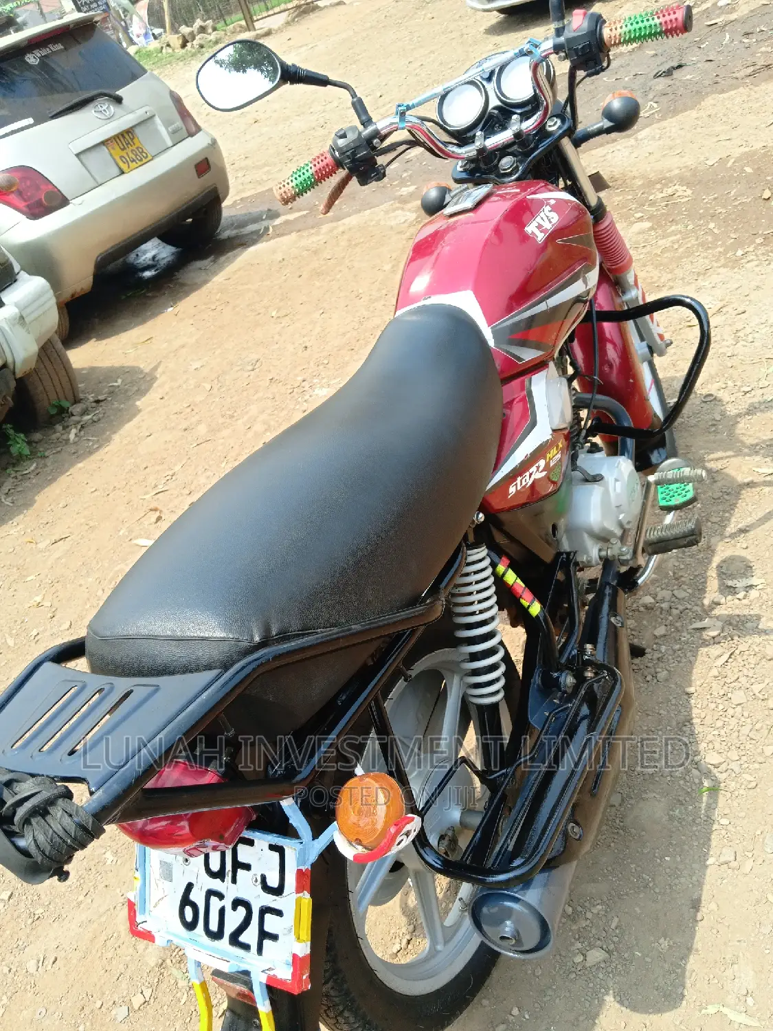 TVS HLX 125 2022 Red