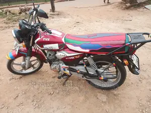 TVS HLX 125 2022 Red