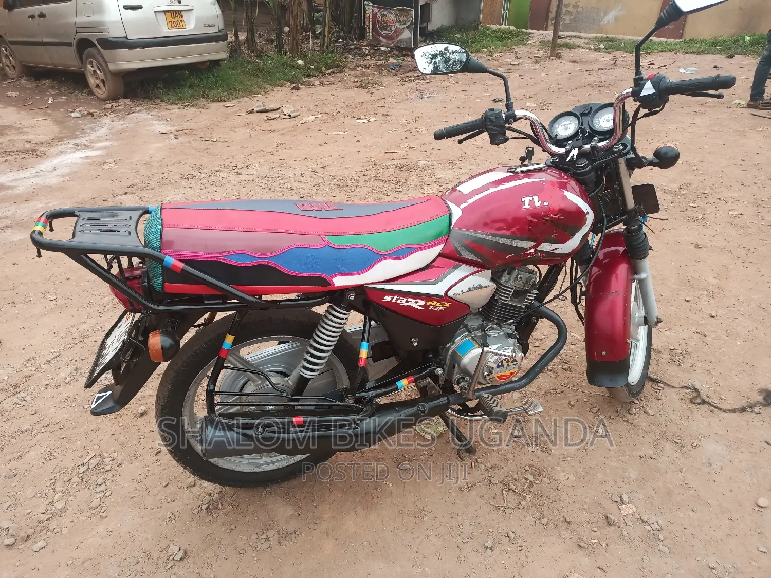 TVS HLX 125 2022 Red