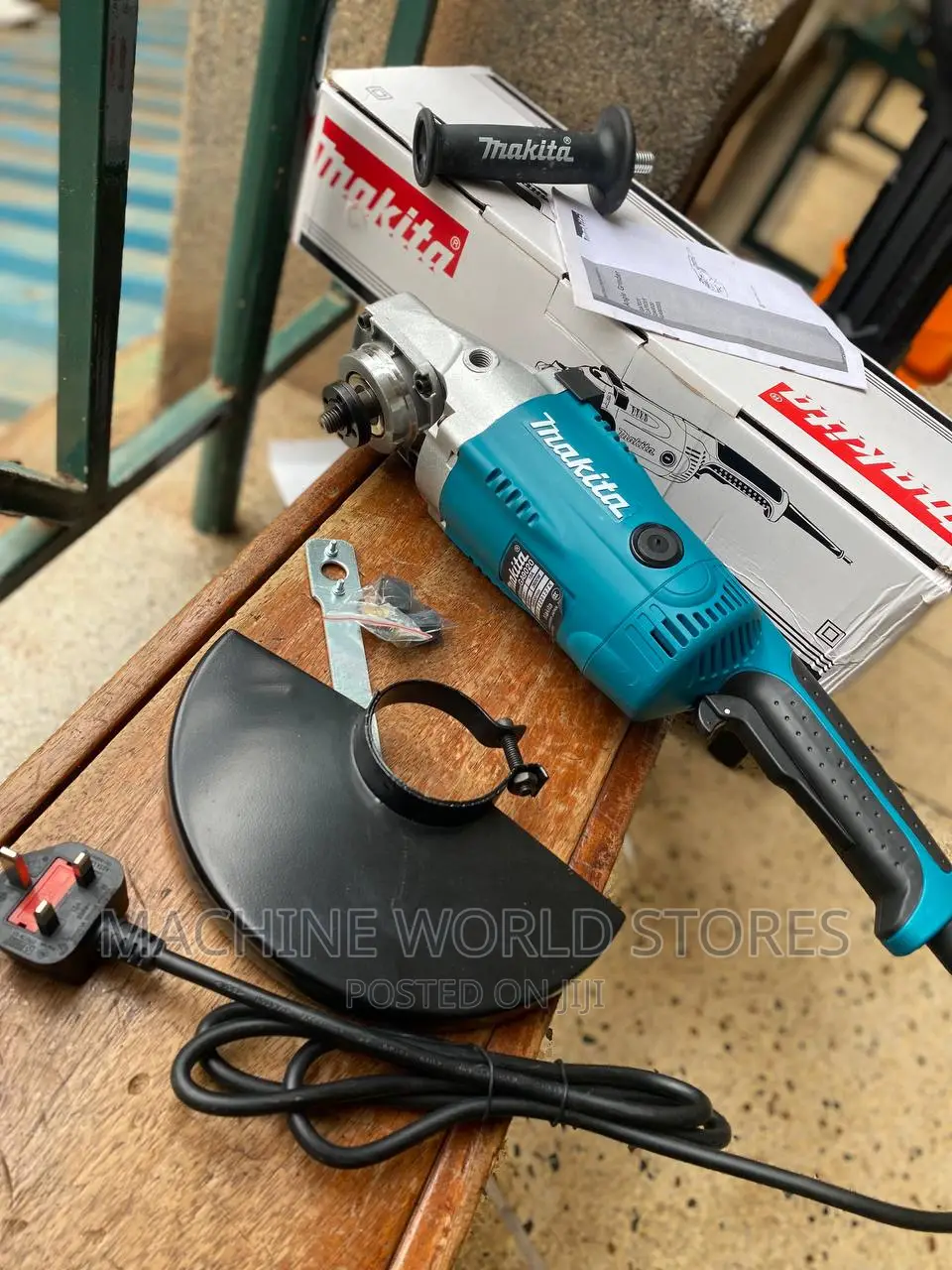 Makita Grinder 9inch Japan