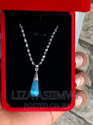 Simple Lady’S Necklaces