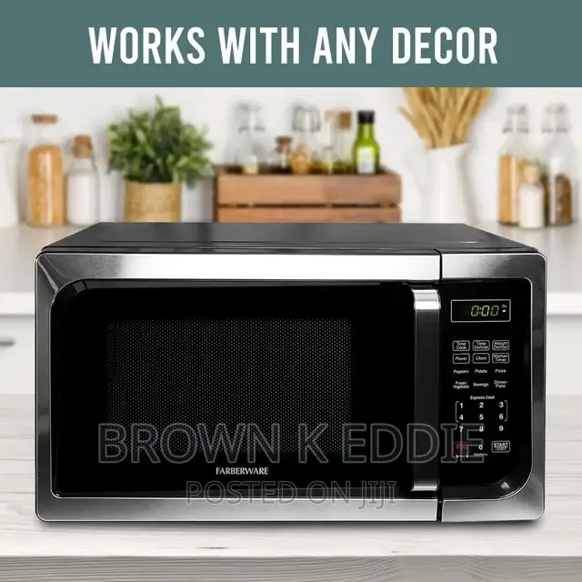 Classic FM09SSE 0.9 Cu. Ft 900-Watt Microwave Oven