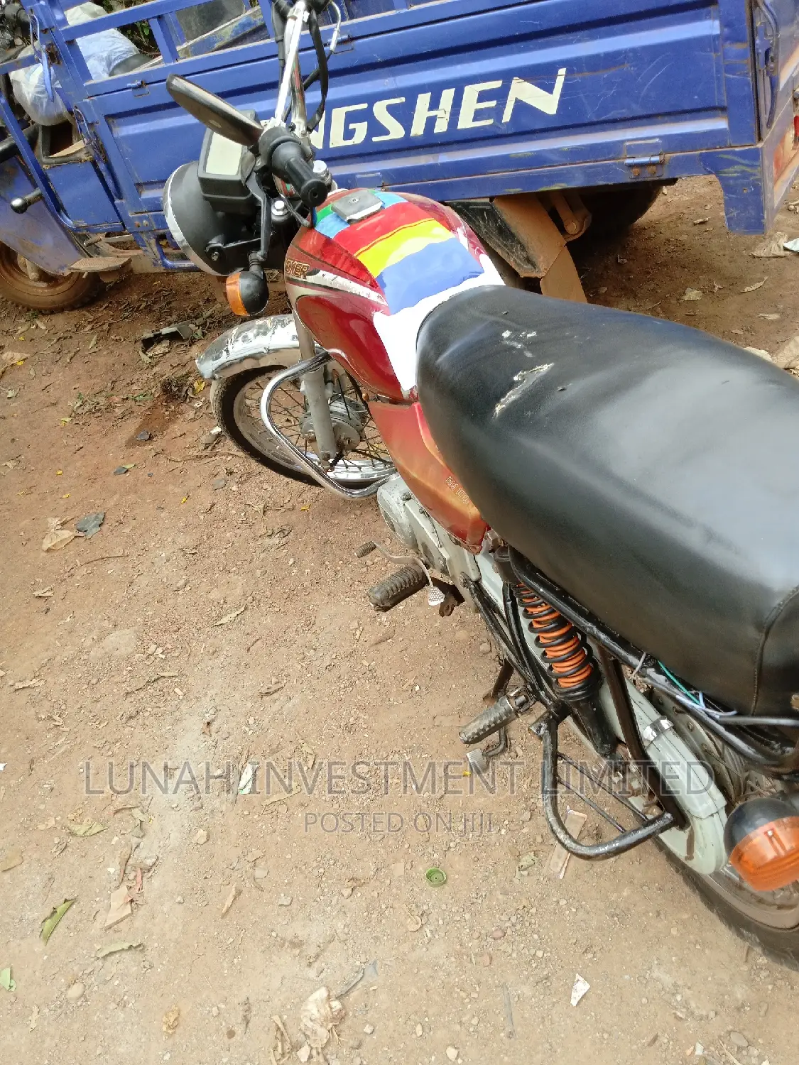 Bajaj Boxer 2021 Red