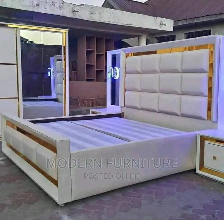 Queens Bed of 6 X 6 Feet Call Us On