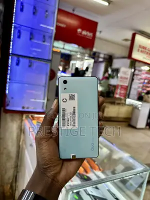 Kyocera KYV45 64 GB Blue