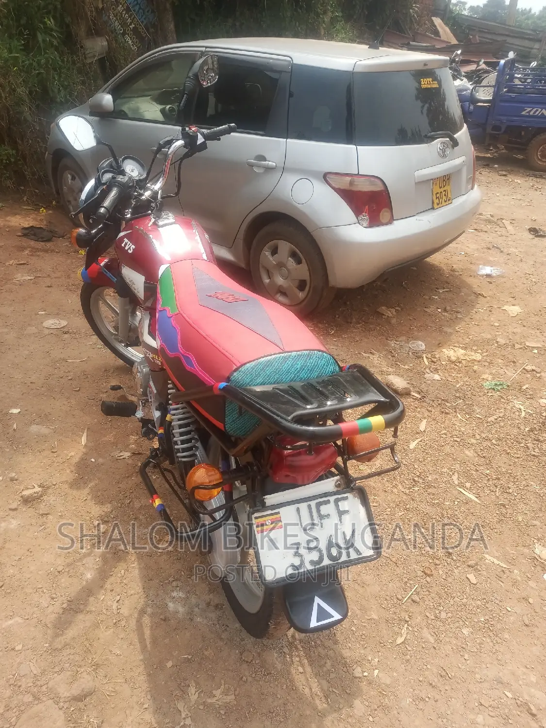 TVS HLX 125 2022 Red