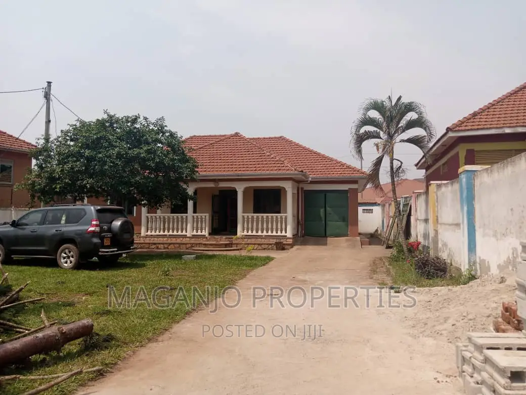 4bdrm Bungalow in Kyalliwajjala, Kira for rent