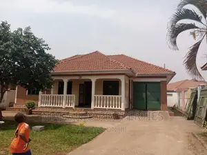 4bdrm Bungalow in Kyalliwajjala, Kira for rent