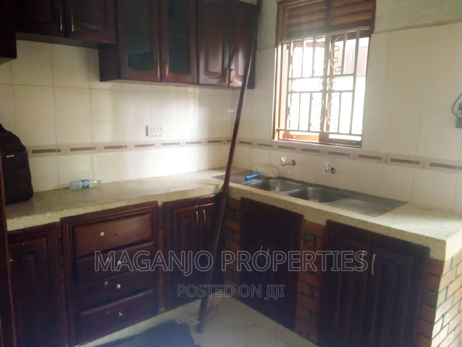 2bdrm Bungalow in Kira for rent