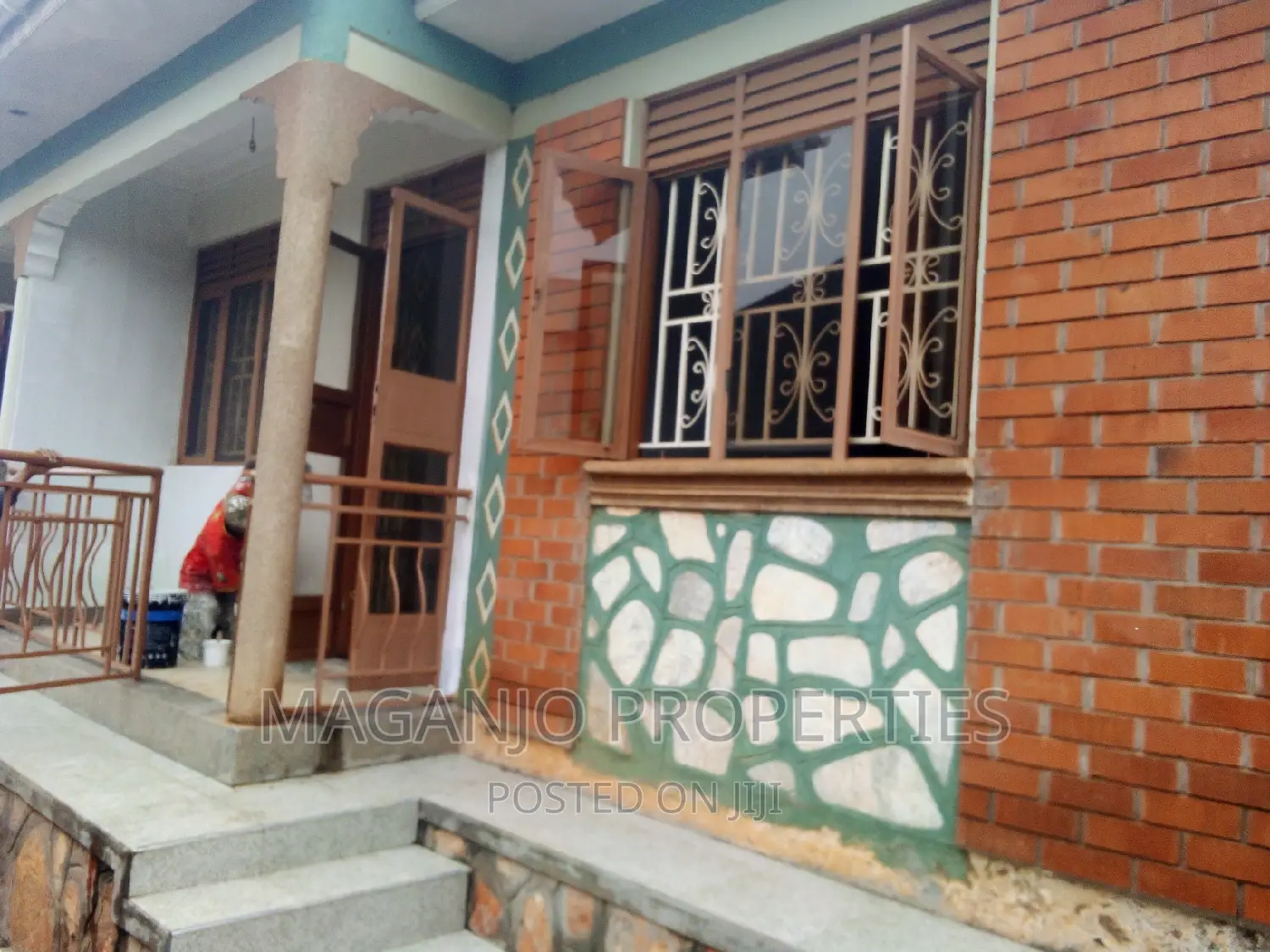 2bdrm Bungalow in Kira for rent