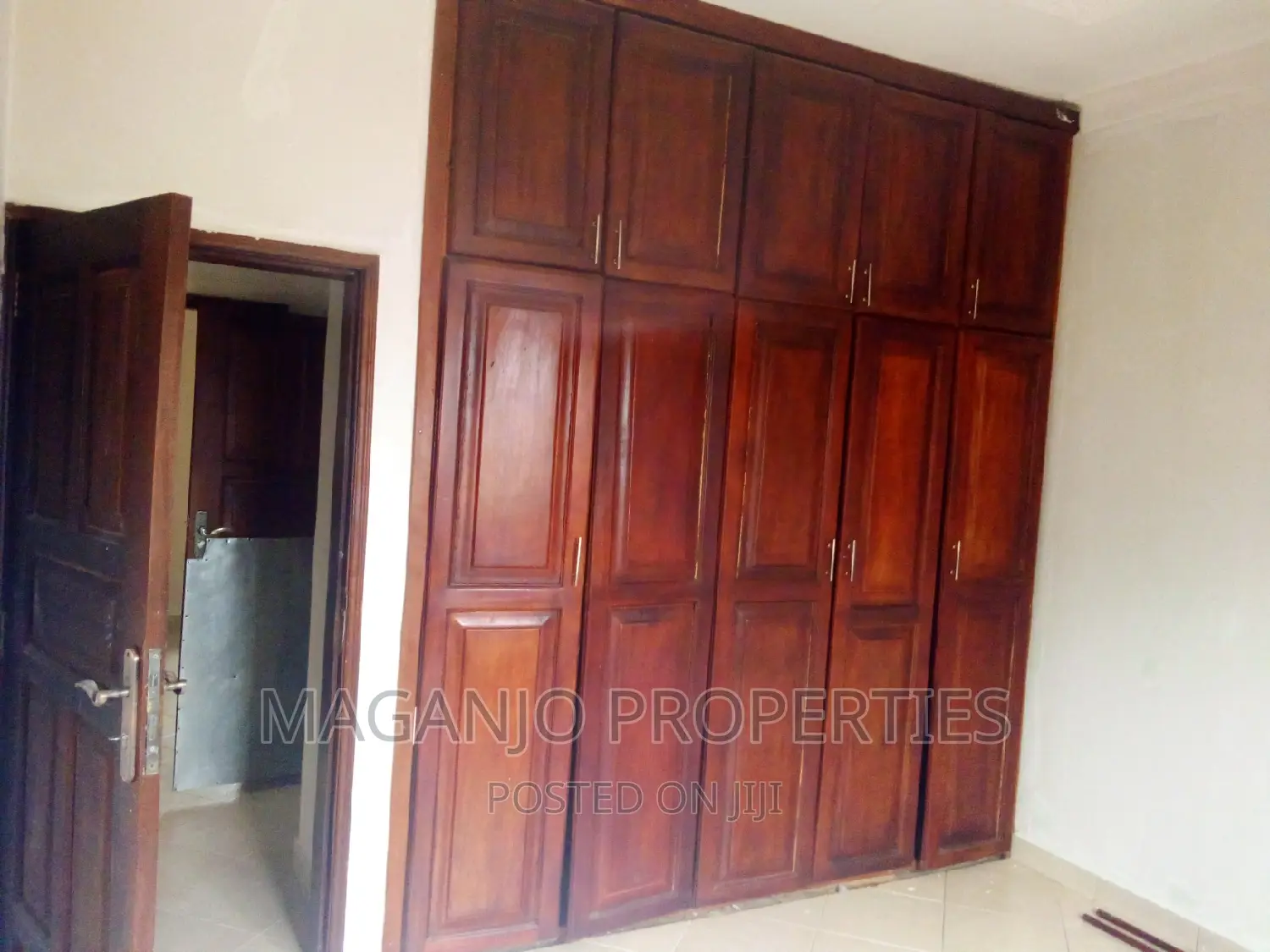 2bdrm Bungalow in Kira for rent