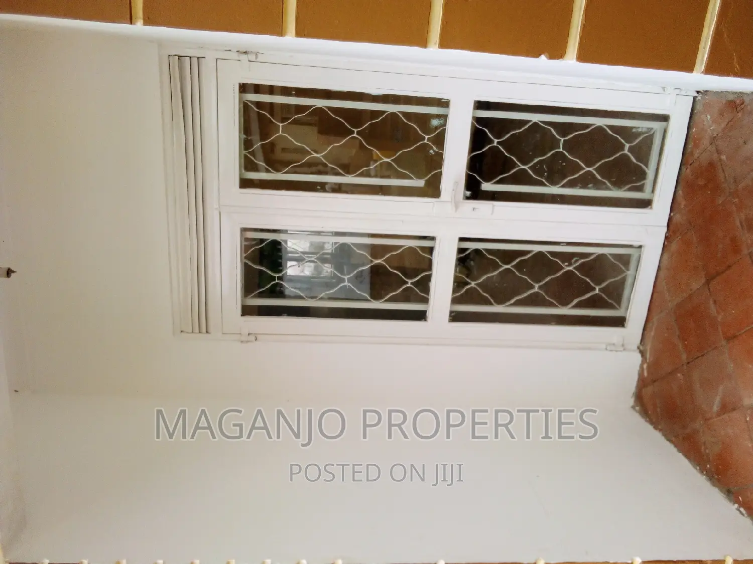 2bdrm Bungalow in Kira for rent