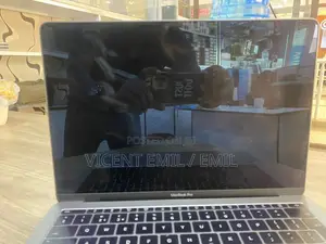 Laptop Apple MacBook Pro 8GB Intel Core I5 SSD 256GB