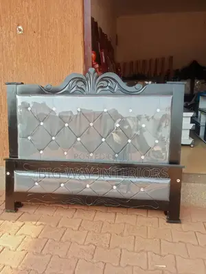 5*6ft Leather Bed on Sale