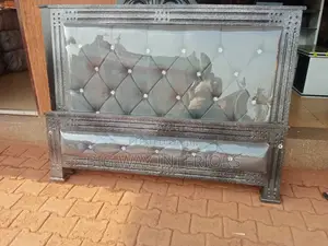 Leather Bed 5by6ft Gray