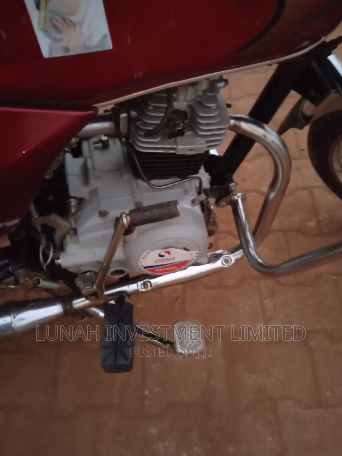Bajaj Boxer 2022 Red
