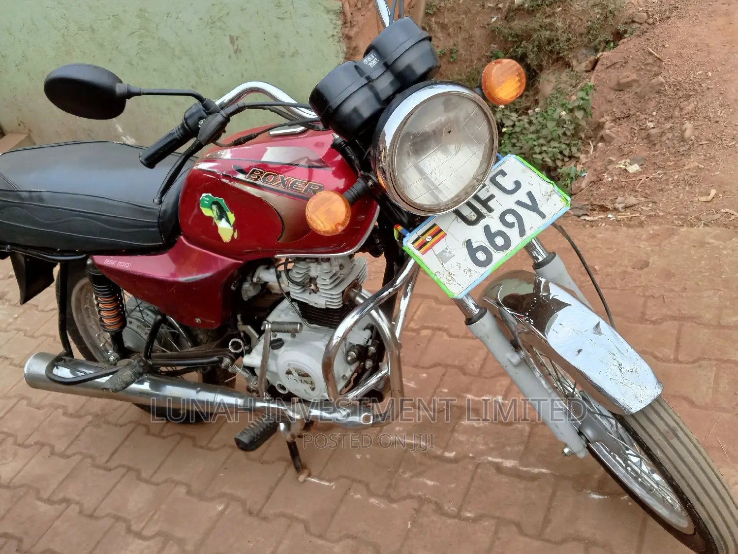 Bajaj Boxer 2023 Red