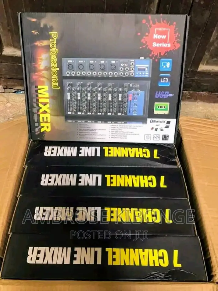 Original Version Yamaha USB Bluetooth F-7 Live Music Mixer.