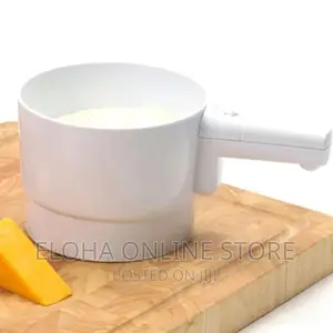 Battery Powered Flour Sitter