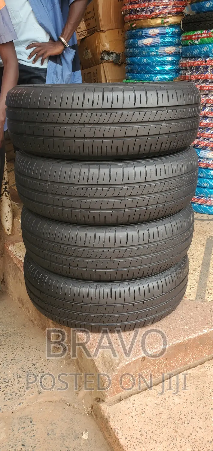 195/65r15 DUNLOP Good Condition