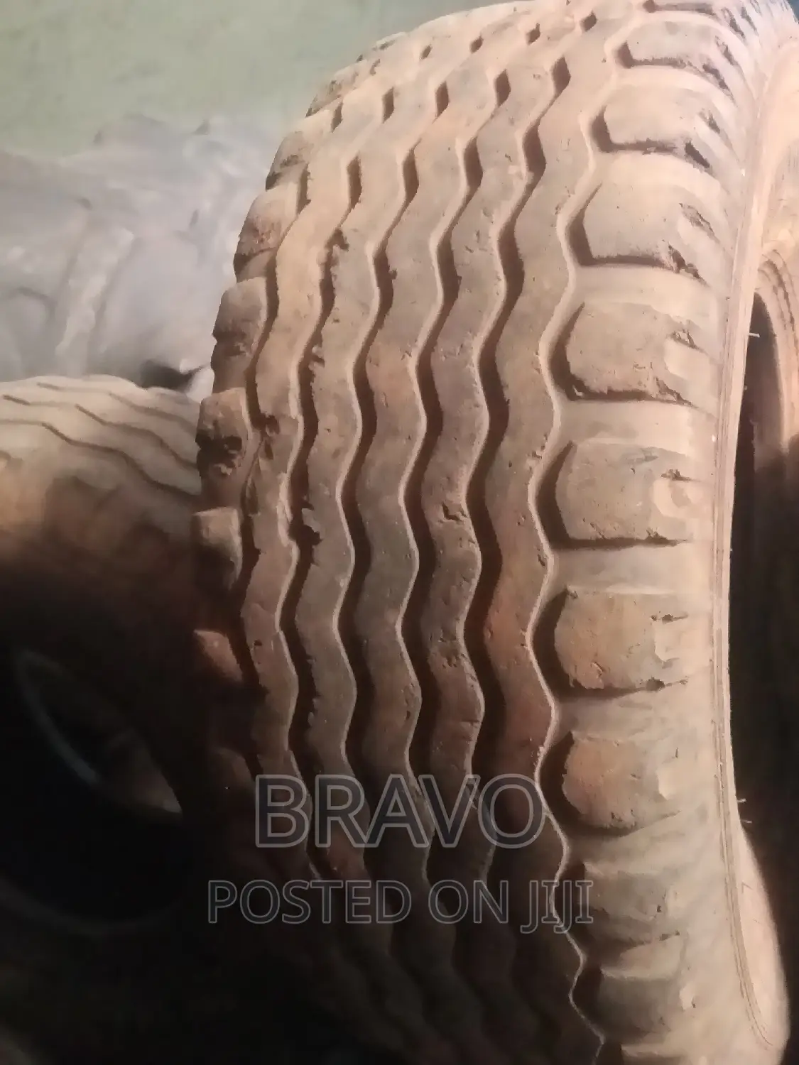 12.5/180.15.3 Tyres Good Condition.